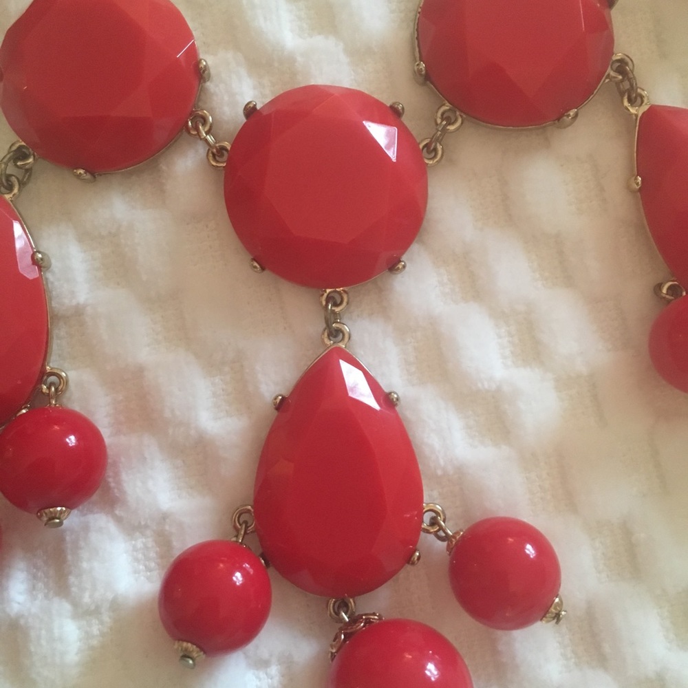 Statement necklace and free “Ana & Ava” earrings